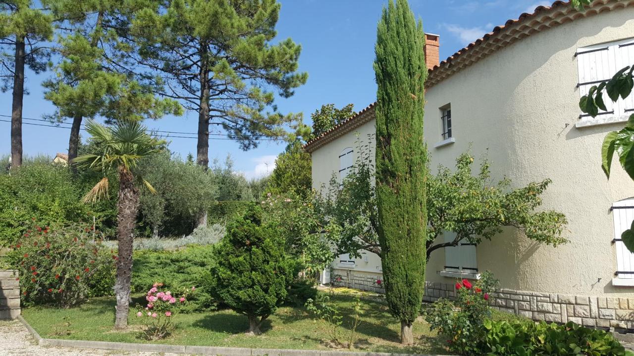 فندق Le Relais Fleuri ليْ المظهر الخارجي الصورة